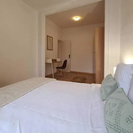 Apartment 21ara1085- Fabulous 4br In Ciutat Vella Barcelona