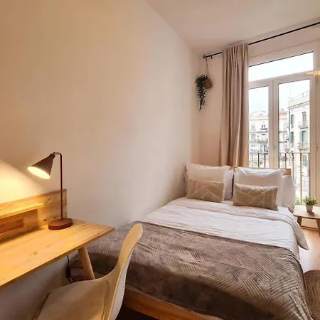 21ara1085- Fabulous 4br In Ciutat Vella Apartment